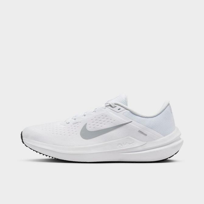 Buy the Men White Nike Running Shoes Size 10