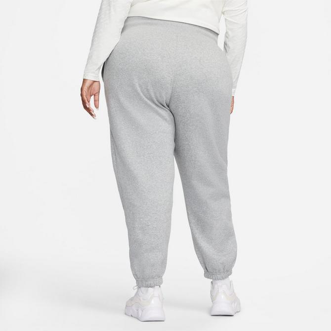  Nike Women's Plus Sportswear Essential Fleece Pants