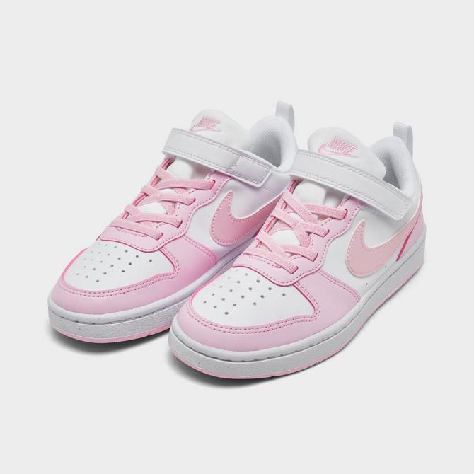 Little girl hot sale nike shoes