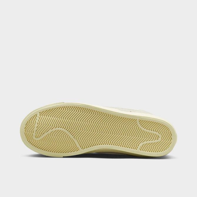 Nike suede hotsell slip on