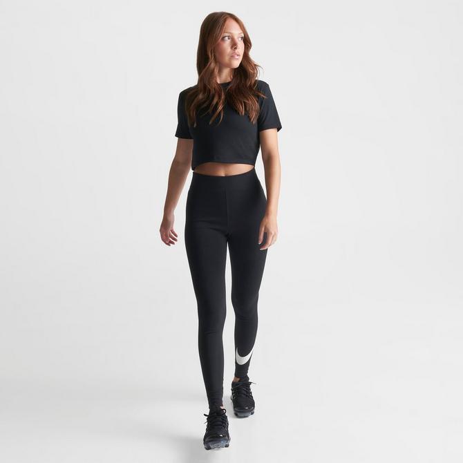 Nike Sportswear Essential Biker Mid Rise Short Leggings