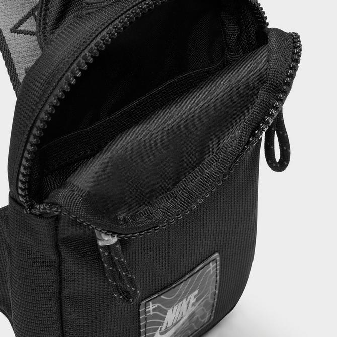 casado domesticar Auto Nike Air Max Essential Crossbody Bag | Finish Line