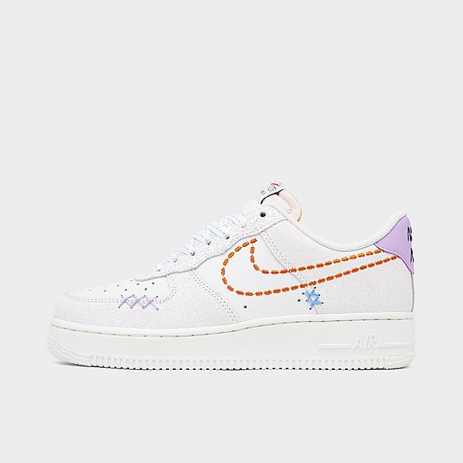Right view of Women's Nike Air Force 1 Low '07 SE Casual Shoes in White/Orange/Purple Click to zoom
