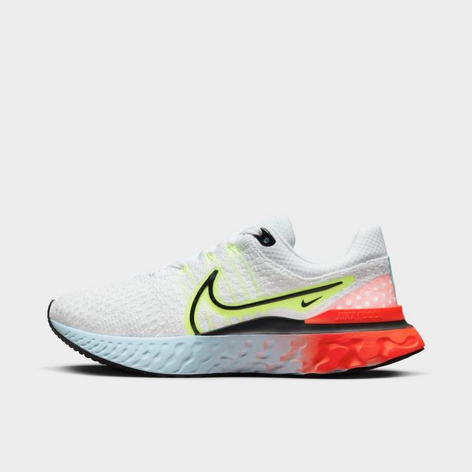 Nike react running store shoes