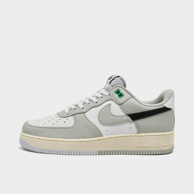 Men's Nike Air Force 1 '07 LV8 SE Varsity Casual Shoes