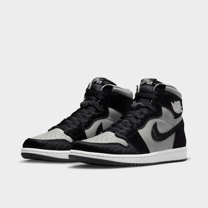 soep aanbidden Kwelling Women's Air Jordan Retro 1 High OG Casual Shoes | Finish Line