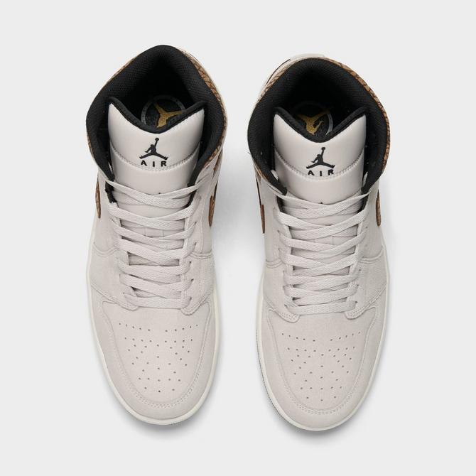 Air Jordan Retro 1 Mid SE Casual Shoes| Finish Line