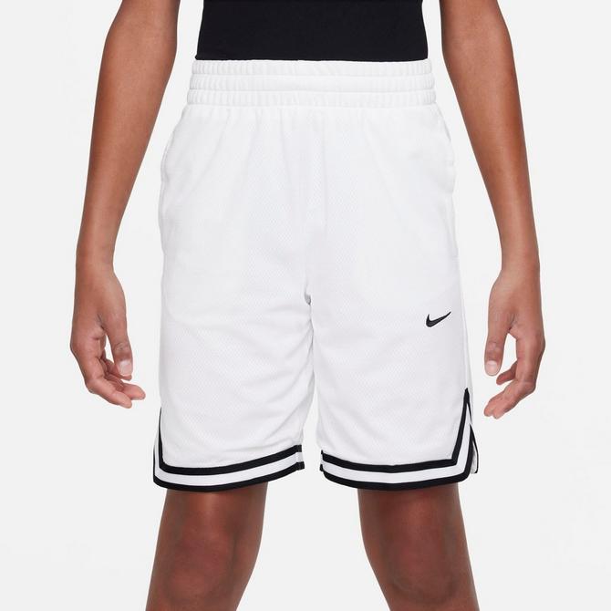 White nike basketball on sale shorts