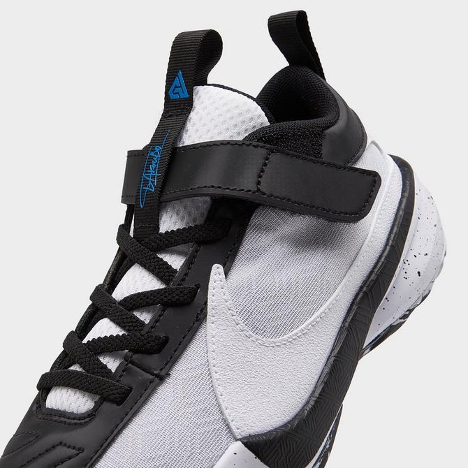 Little Kids' Nike Freak 5 Stretch Lace Basketball Shoes Finish Line