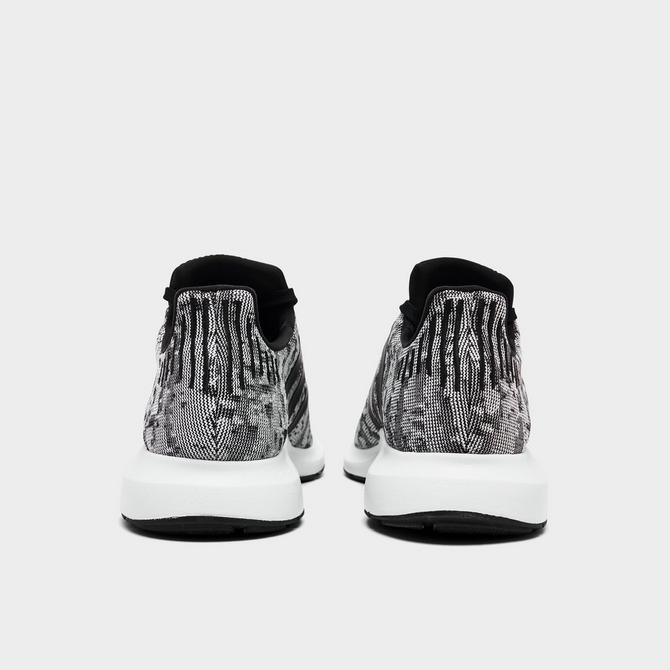 Adidas swift run oreo online