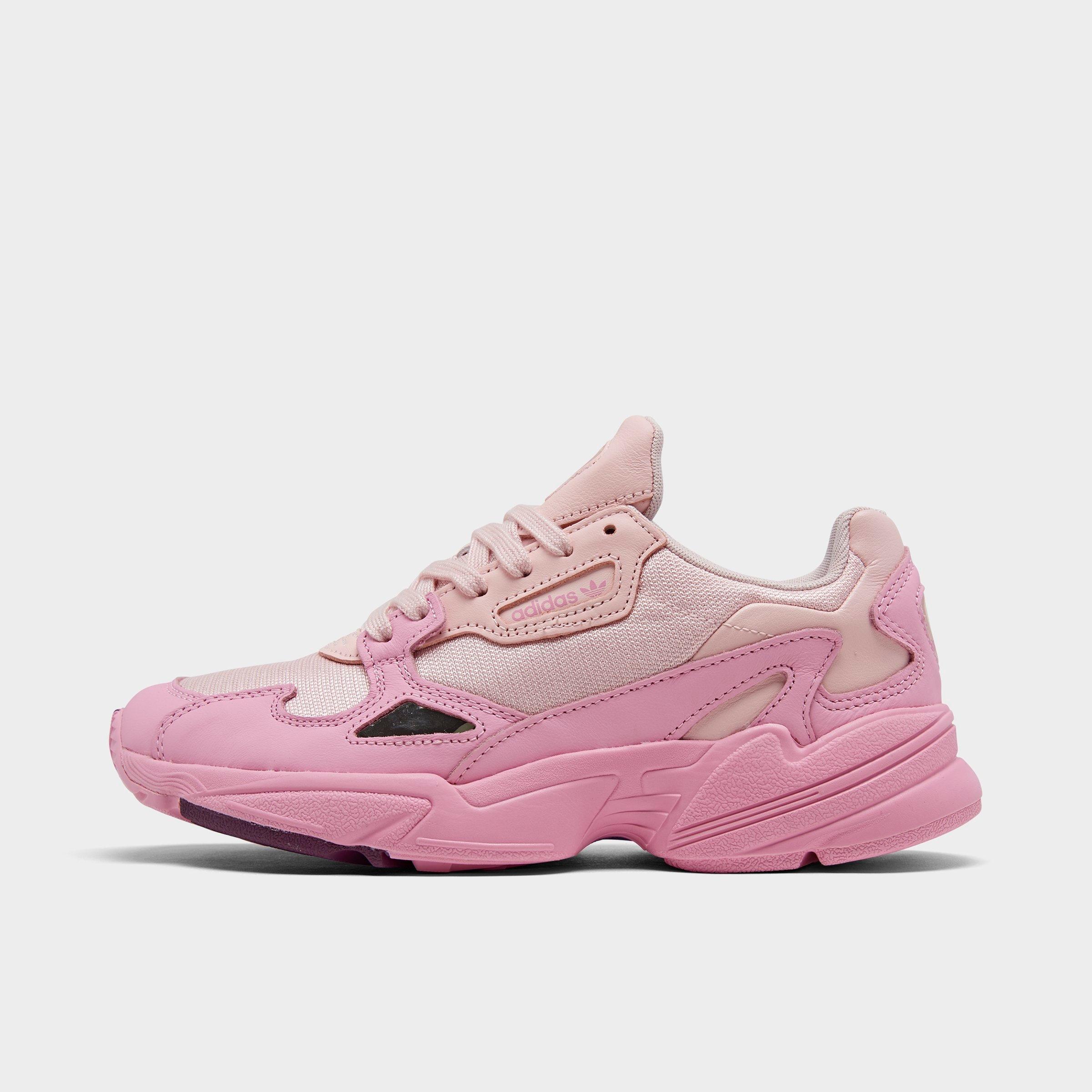 شحم البولينج قرر adidas falcon shoes 