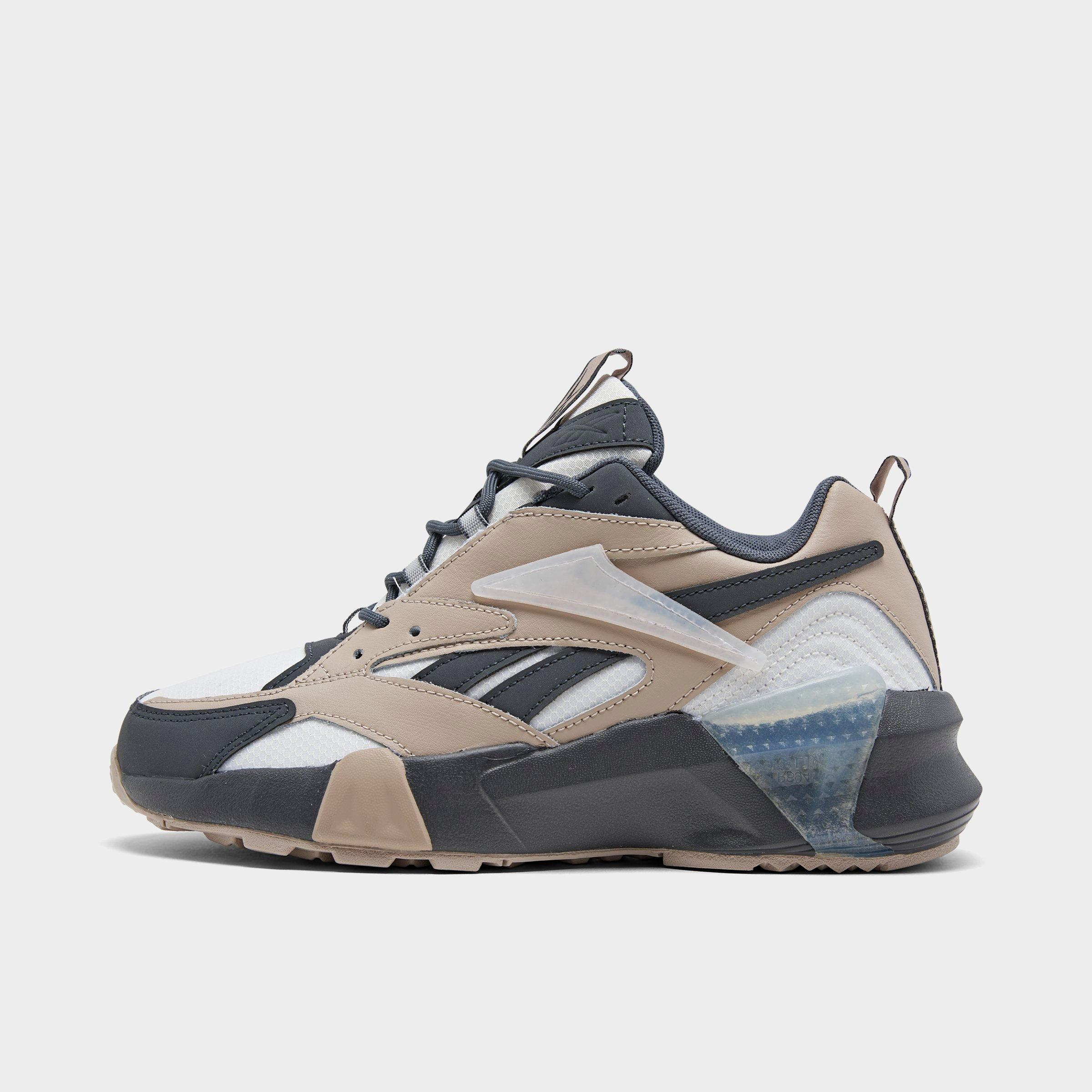 reebok aztrek double trainers in chalk