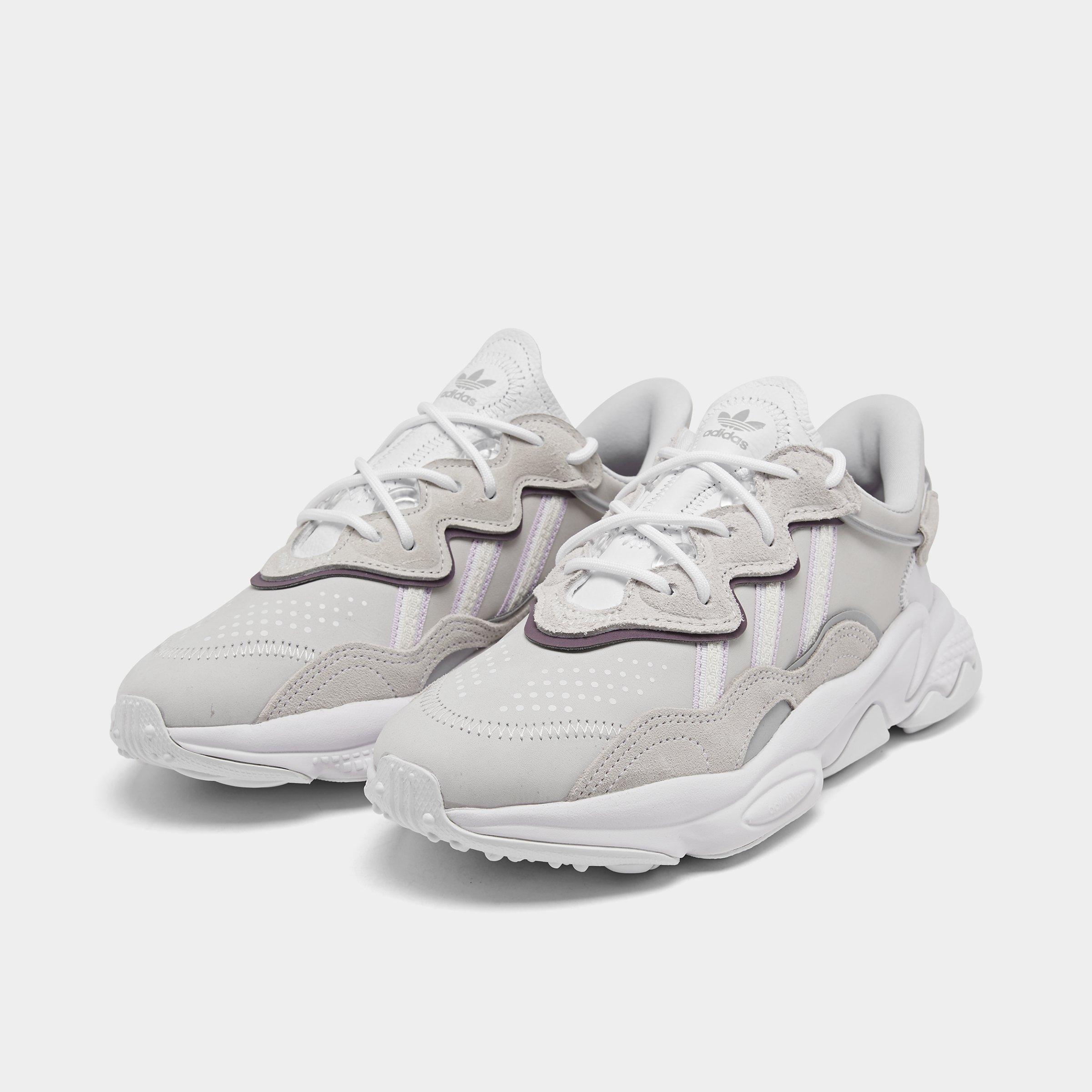 ozweego off white