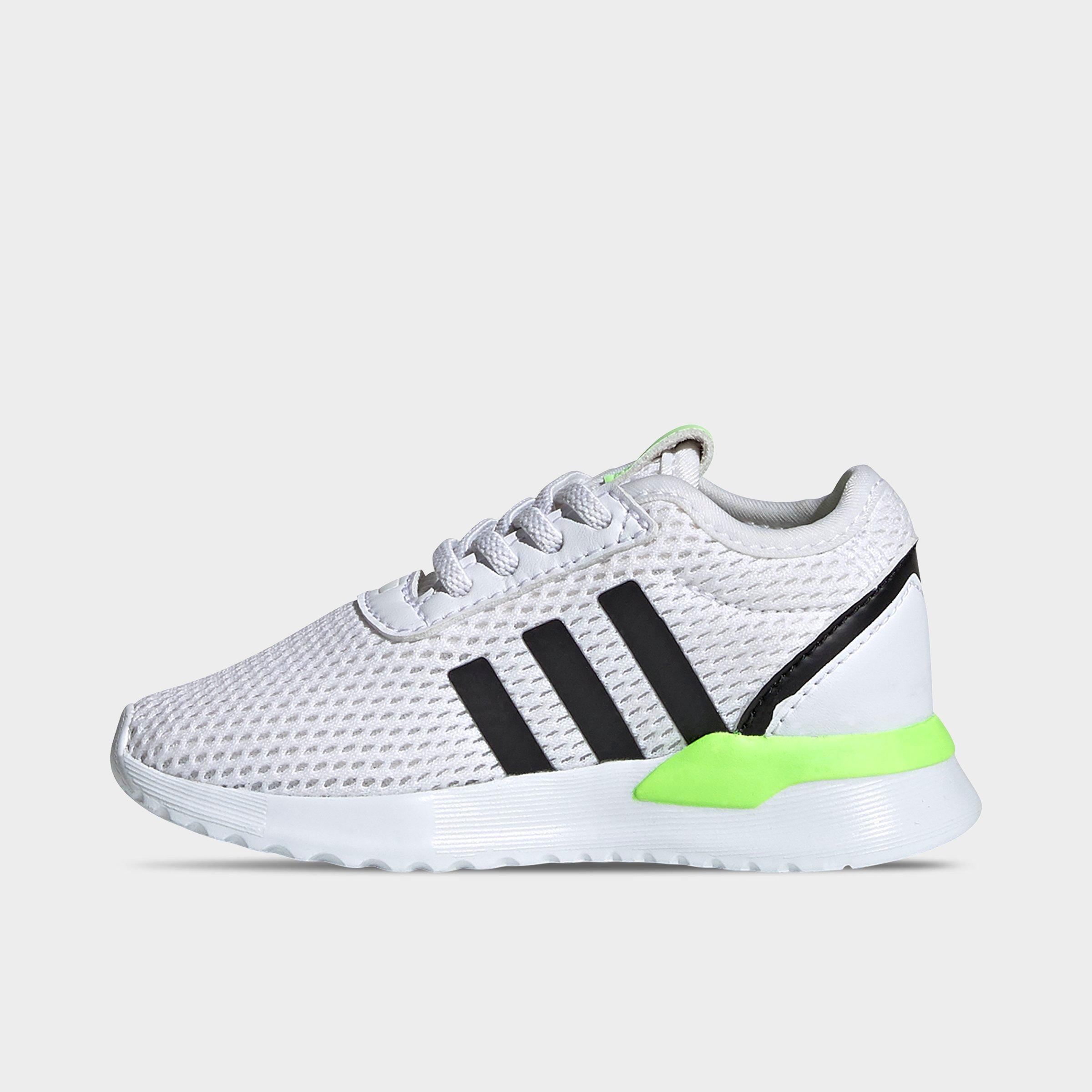 boys green tennis shoes