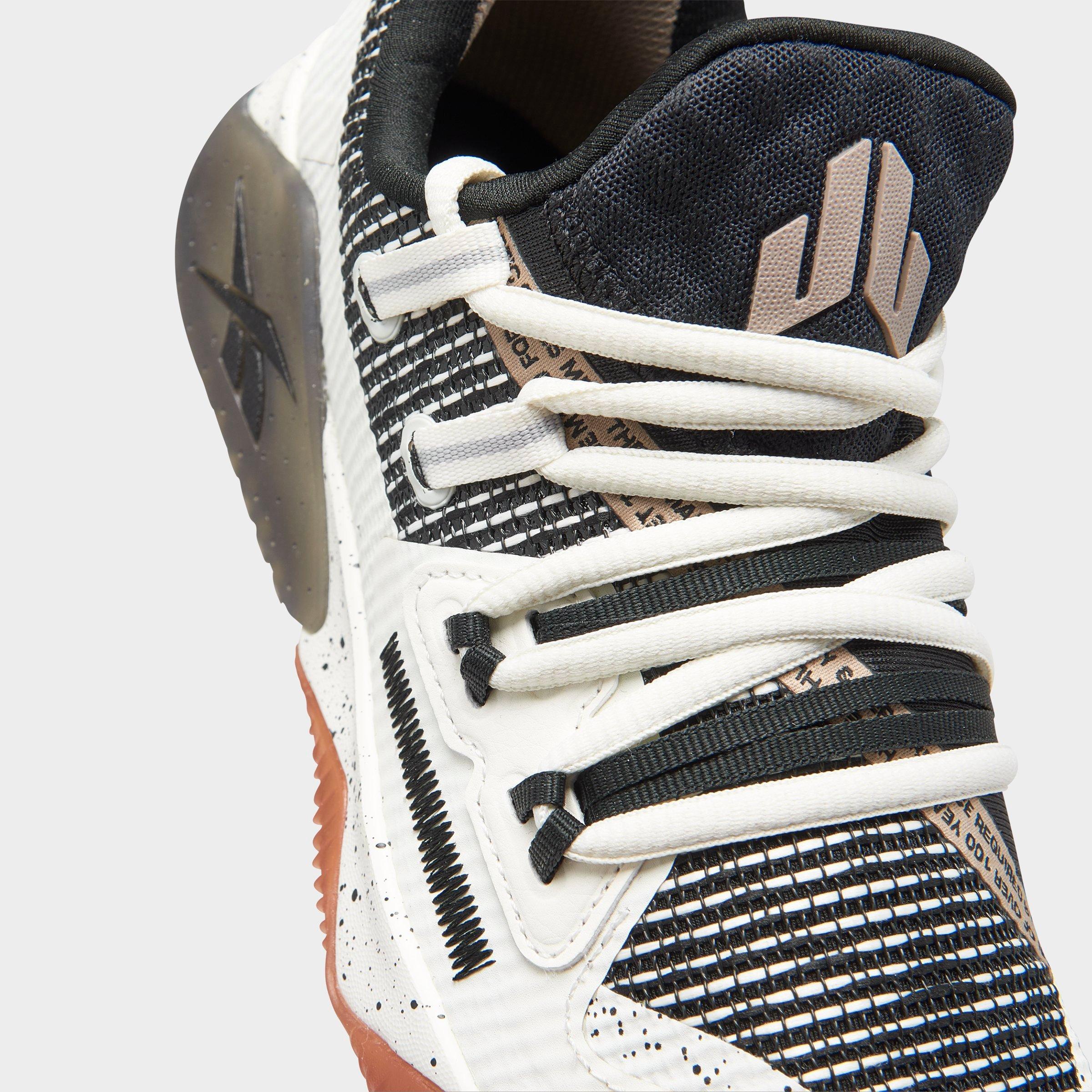 kids training shoes