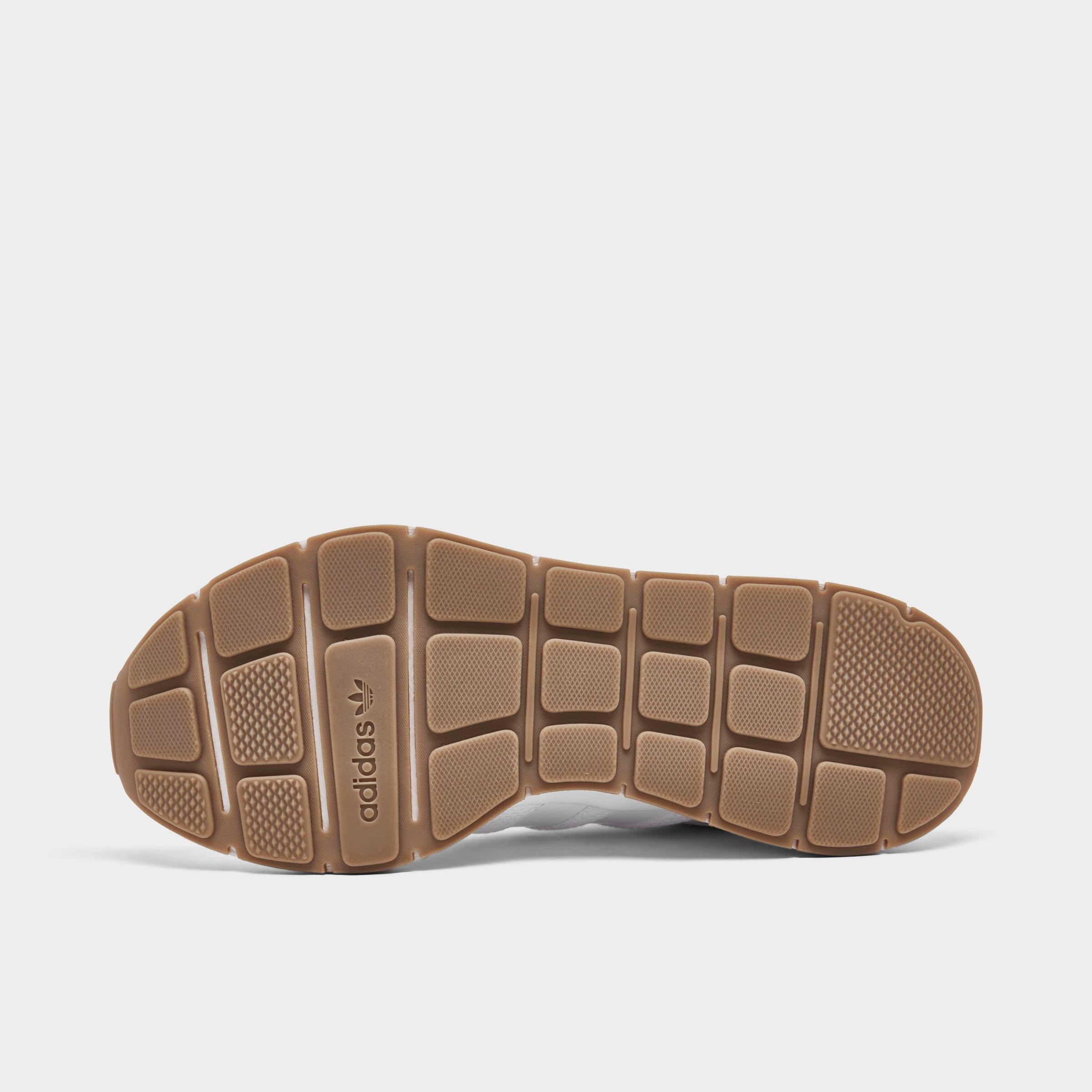 adidas swift run gum sole