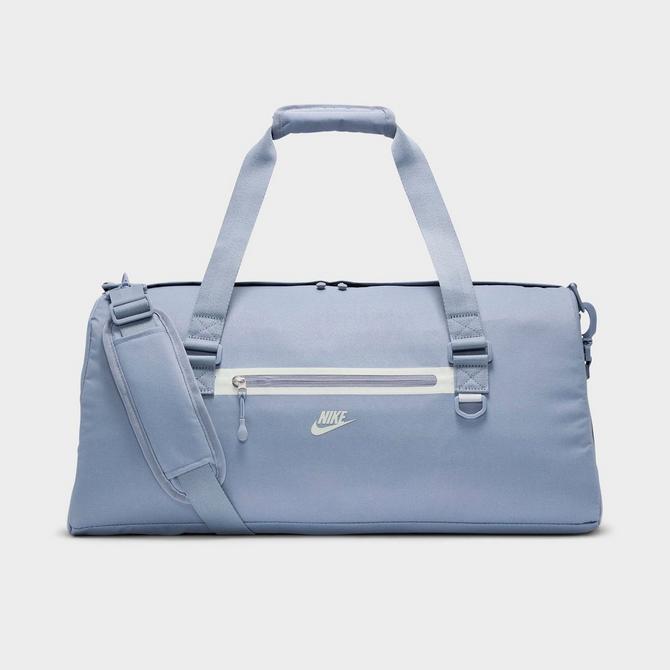 Nike women’s duffle newest bag