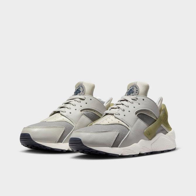 Nike air huarache store 5.5 mens silver