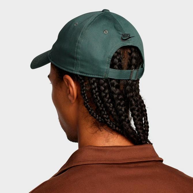 Nike Club Unstructured Futura Wash Strapback Hat