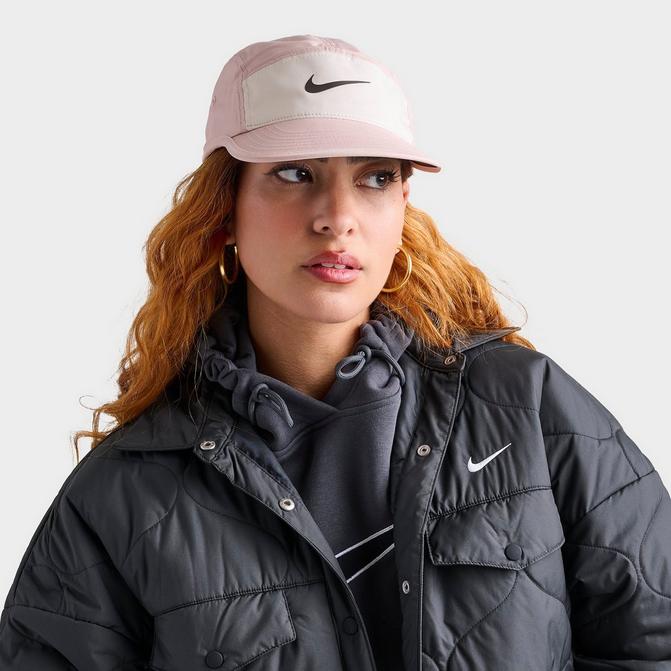 Pink and black nike 2024 hat