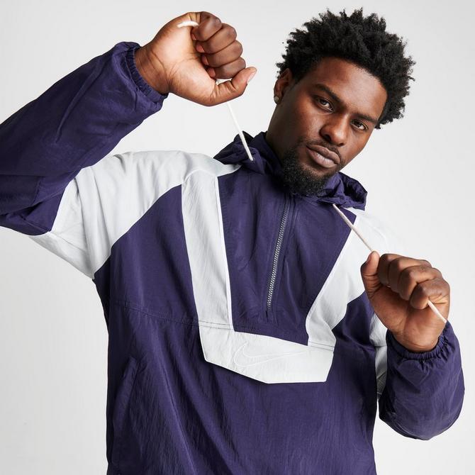 Nike Men's Woven Basketball Jacket.