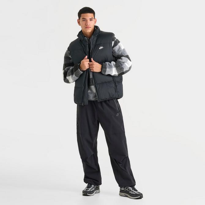 Men's Nike Sportswear Club PrimaLoft Water-Repellent Puffer Vest