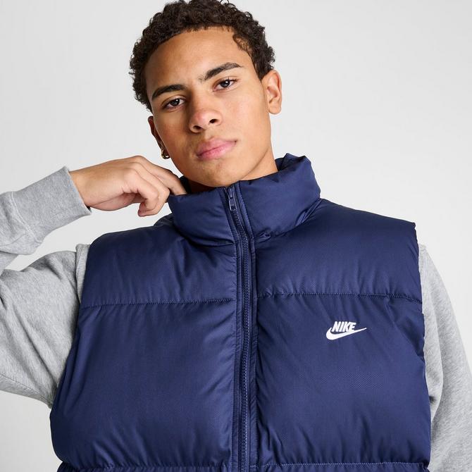 Men's Nike Sportswear Club PrimaLoft Water-Repellent Puffer Vest ...