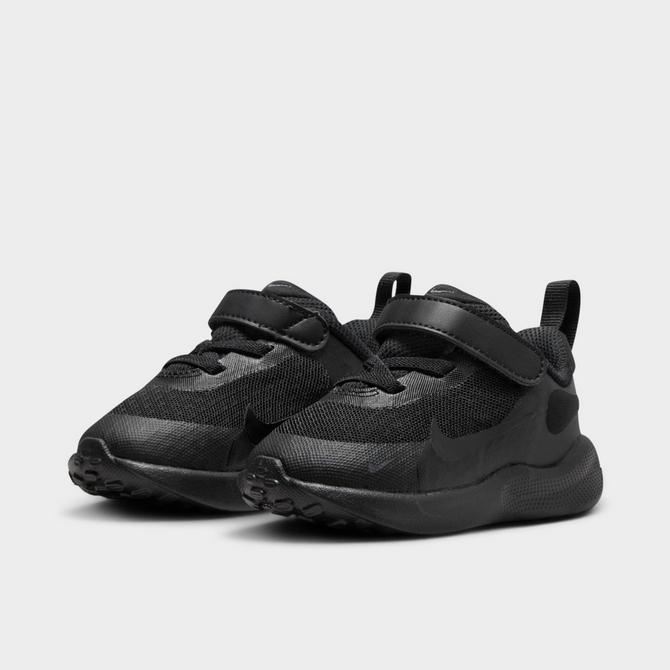 Three Quarter view of Kids' Toddler Nike Revolution 7 Stretch Lace Running Shoes in Black/Anthracite Click to zoom