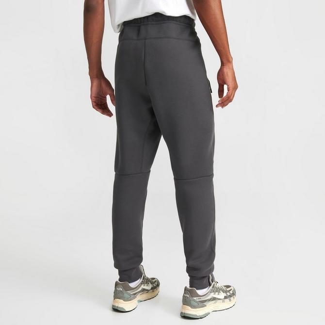 Real Essentials 3 Pack: Men's Tech Fleece Ultra-Soft Warm Jogger Athletic  Sweatpants with Pockets (Available in Big & Tall)