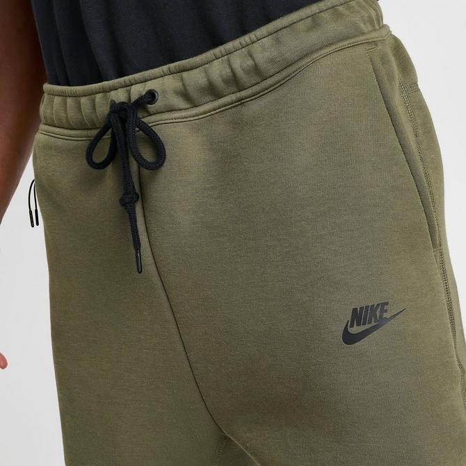 Nike Sportswear TECH PANT - Tracksuit bottoms - medium olive/black/khaki 