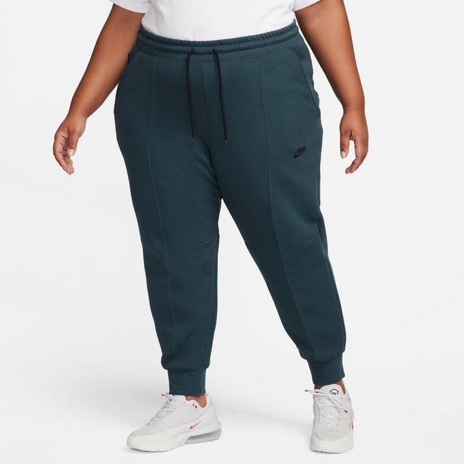 Nike tech cheap fleece standard fit