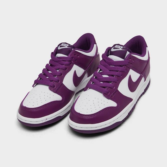 Girls purple orders nike shoes