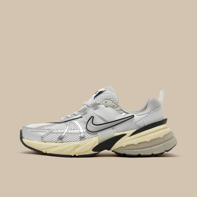 Women s Nike V2K Run Casual Shoes Finish Line