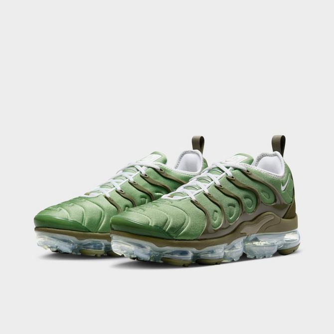 Nike Air VaporMax Plus Men's Shoe Size 9 (White)