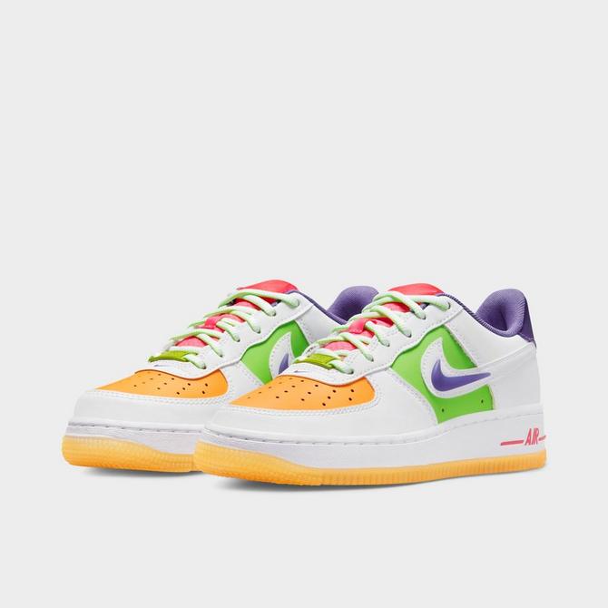 Air force 1 lv8 tennis shoes online