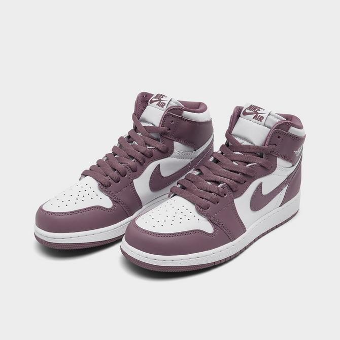 Air best sale jordan mauve