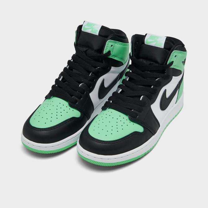 Pine green jordan 1 finish line hotsell