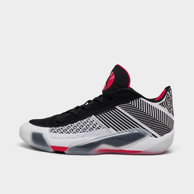 Dame 5 store finish line