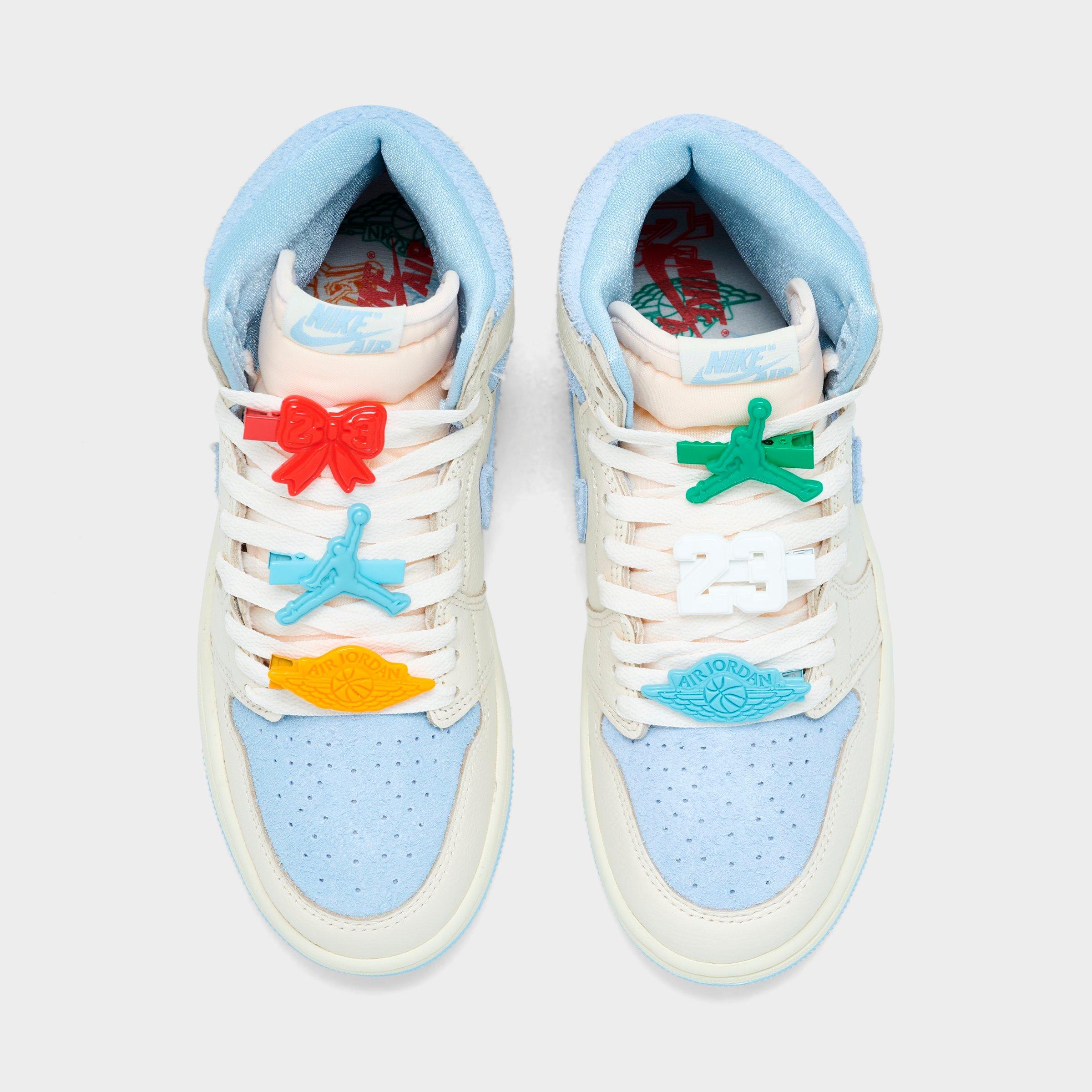 Women's Air Jordan Retro 1 High OG Casual Shoes | Finish Line