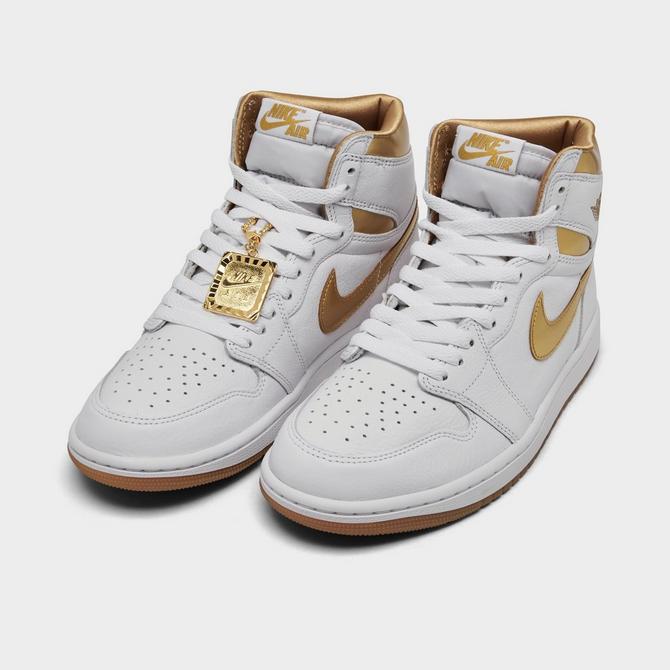 Women's Air Jordan Retro 1 High OG Casual Shoes| Finish Line