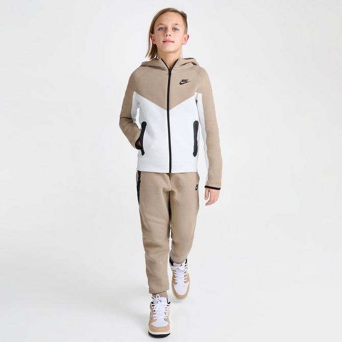 Nike tech fleece online tracksuit white