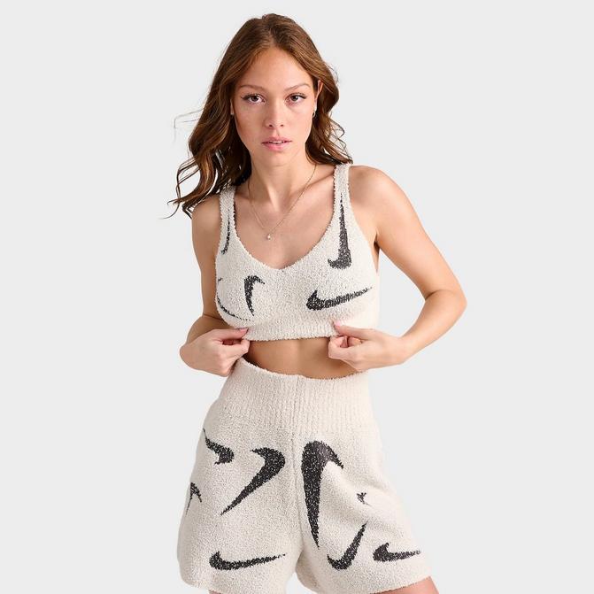 Womens nike hot sale shorts set