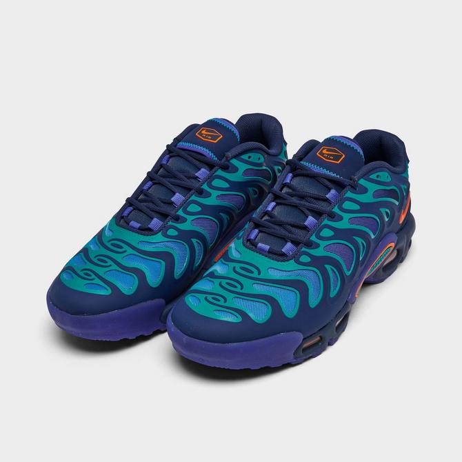 Air vapormax plus persian violet midnight navy hotsell