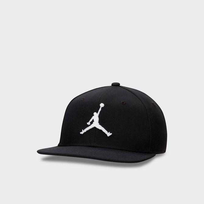 White hotsell jordan snapback