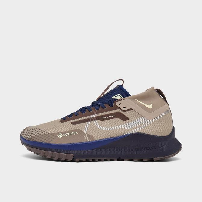Nike Men's Air Force 1 GORE-TEX Waterproof Sneaker
