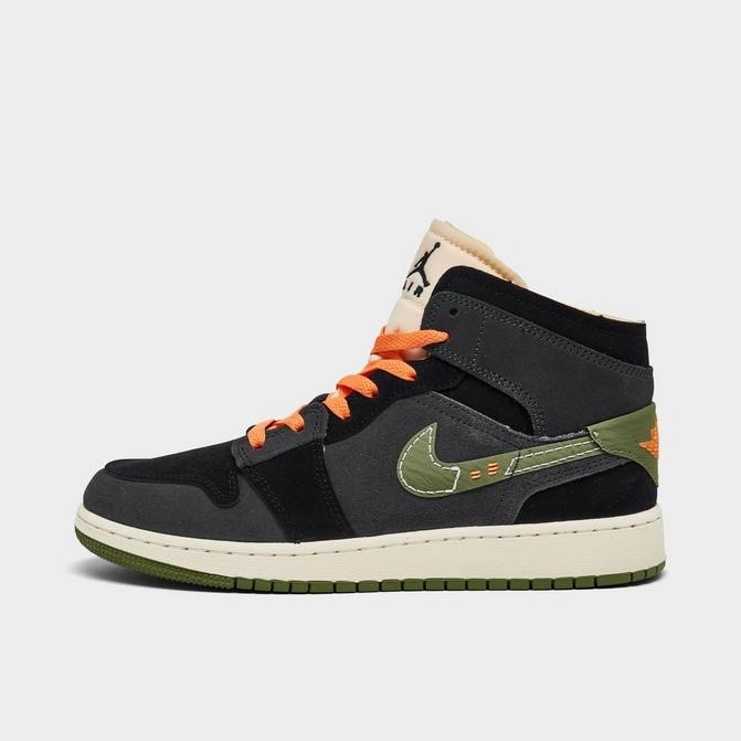 Big Kids' Air Jordan Retro 1 Mid Casual Shoes