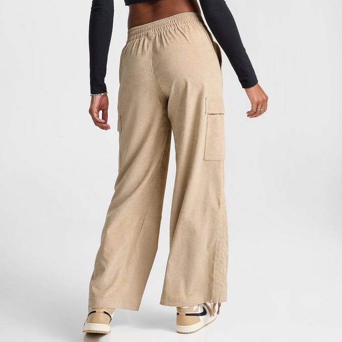 Jordan Women's Corduroy Chicago Trousers. Nike CA