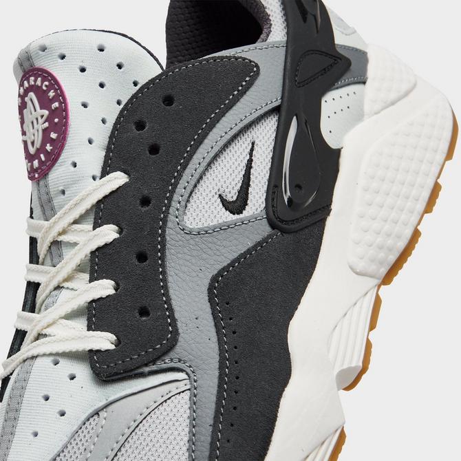 Nike Huarache Runner Light Smoke Grey Black Metallic Silver FJ0709