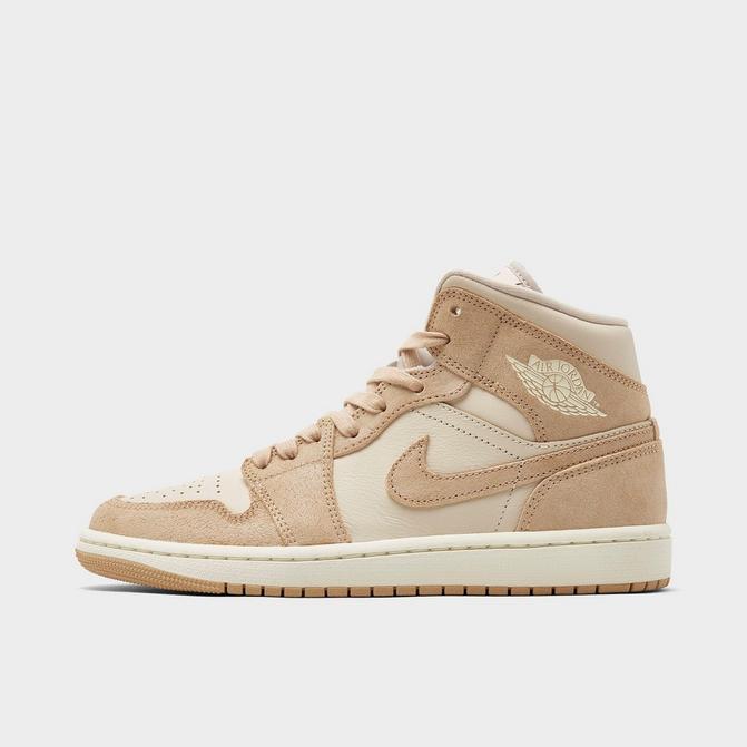 Women's Air Jordan Retro 1 Mid SE Casual Shoes| Finish Line