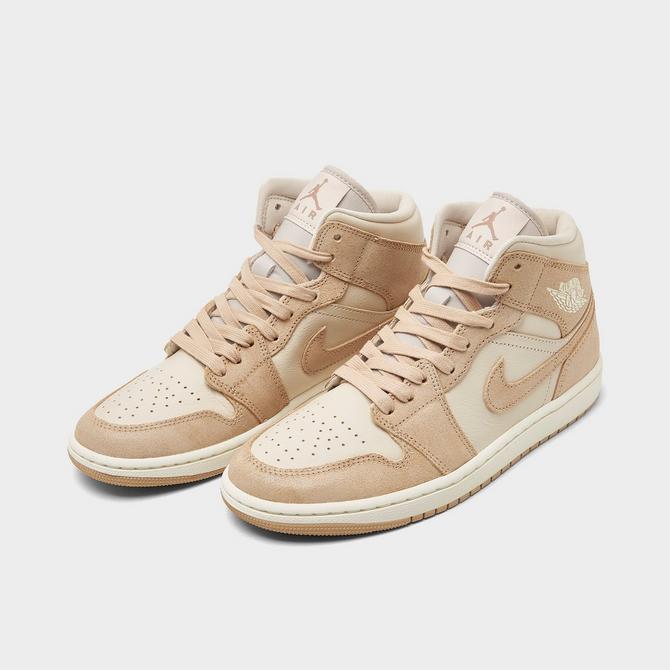 Women's Air Jordan Retro 1 Mid SE Casual Shoes